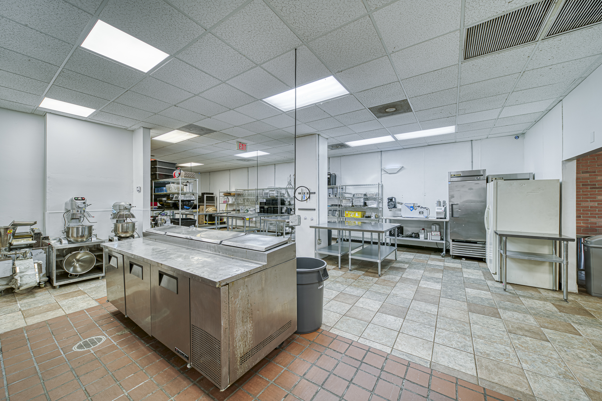 One Oak Kitchen LLC