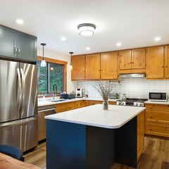 Logo Modern farmhouse Kitchen on Bowen Island