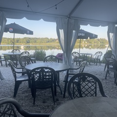 Logo Evelyn's Drive-In 